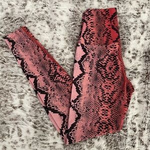 Beach Riot snake print leggings